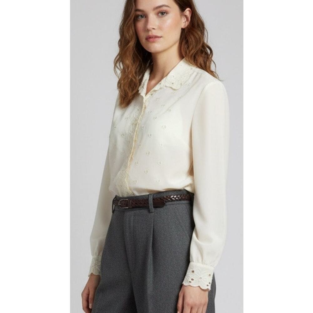 Vintage Cream Colored Grandma Chic Cutwork Lace Semi-Sheer Blouse